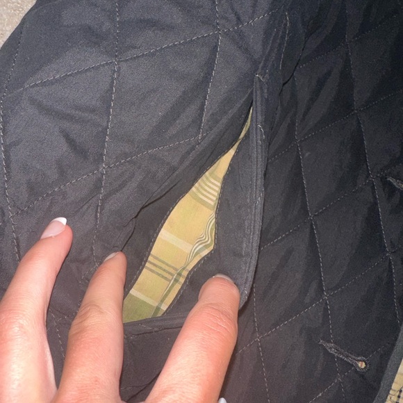 LL Bean Quilted Vest - Picture 4 of 7